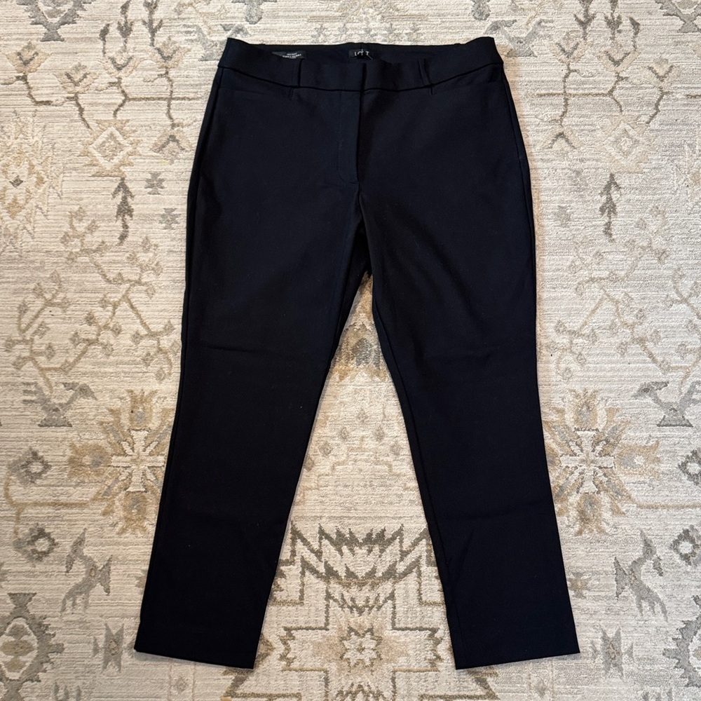 NWT LOFT Black Ponte Pants